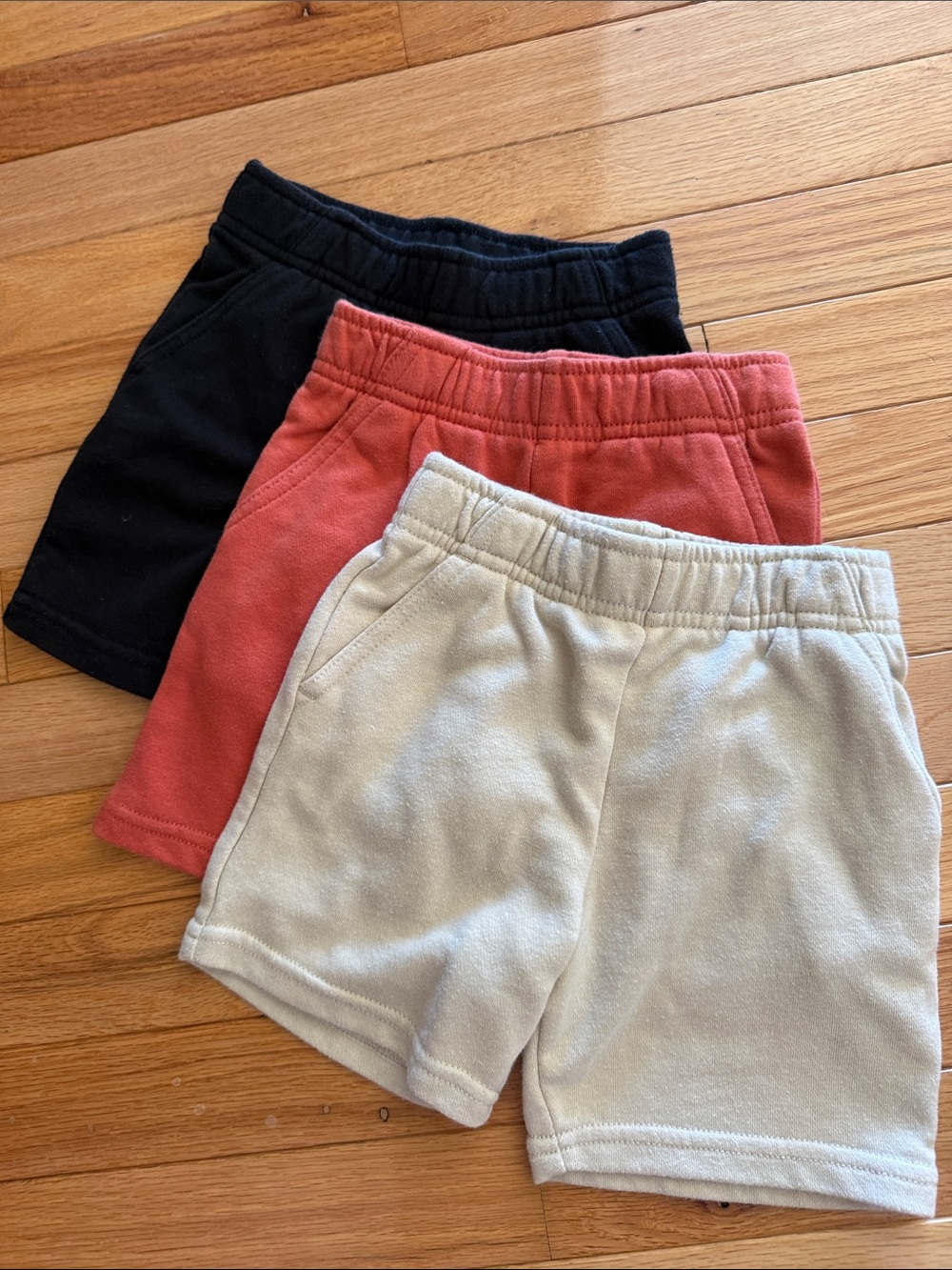 Garanimals Shorts Trio in Black, Rust/Orange and Cream